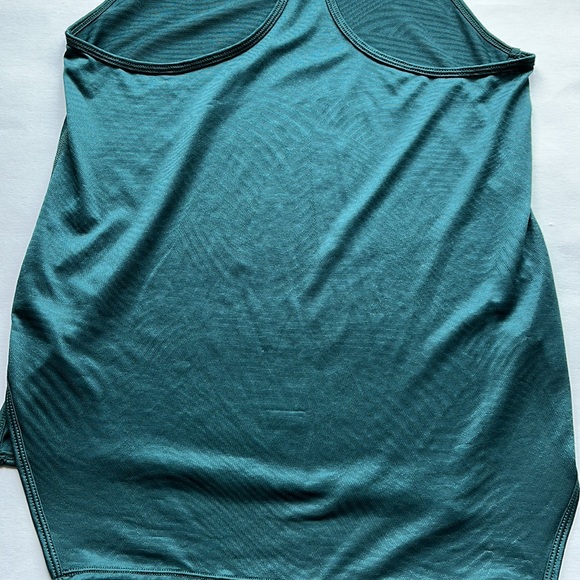 Lorna Jane Racerback Tank - Picture 5 of 10